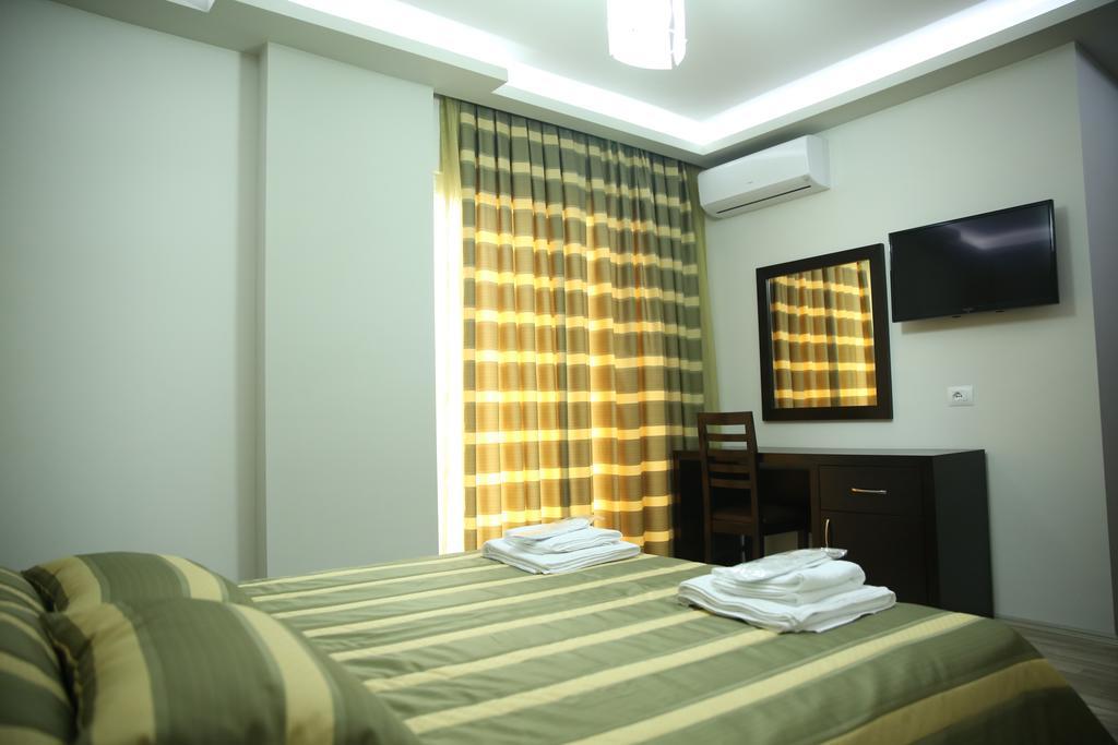 Hotel Pogradeci Pokój zdjęcie