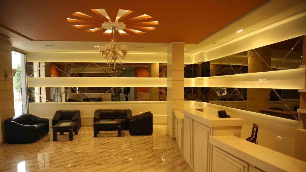 Hotel Pogradeci Zewnętrze zdjęcie