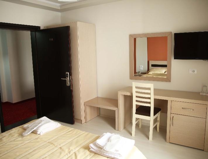 Hotel Pogradeci Zewnętrze zdjęcie