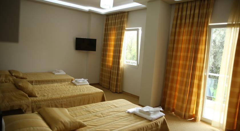 Hotel Pogradeci Zewnętrze zdjęcie